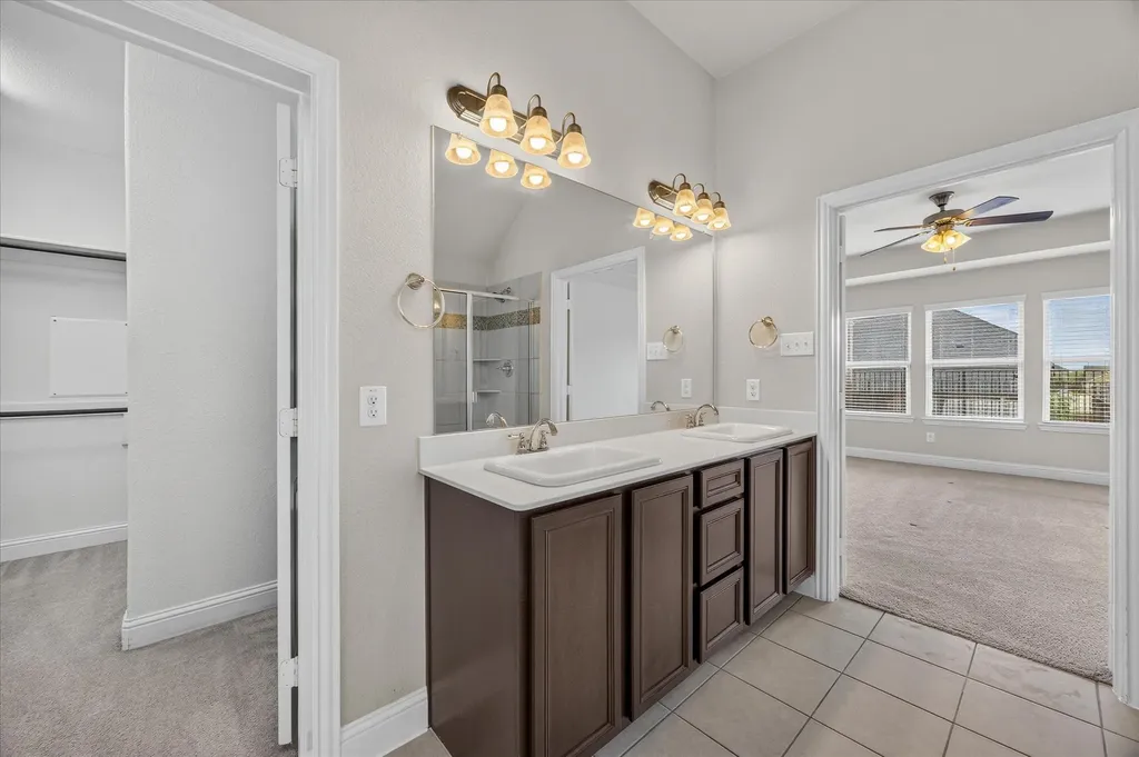 601 England Street Fate TX 75189