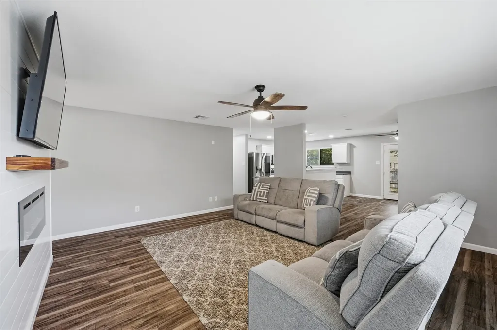 149 Jefferson Drive Venus TX 76084