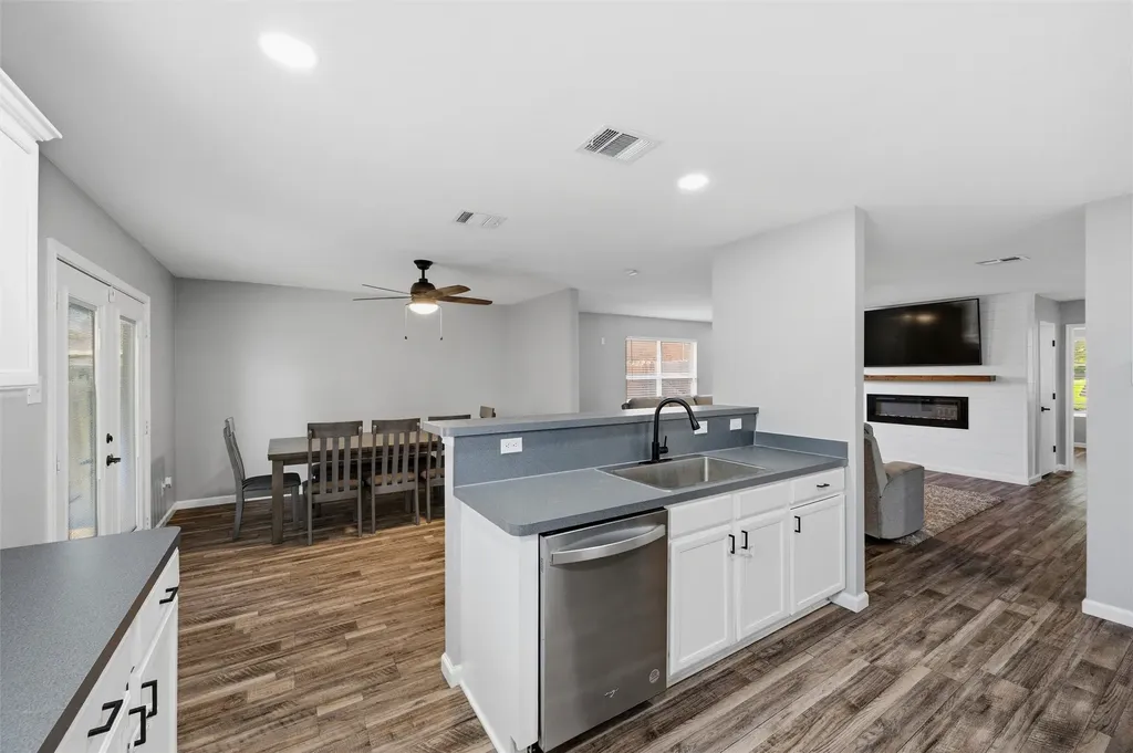 149 Jefferson Drive Venus TX 76084