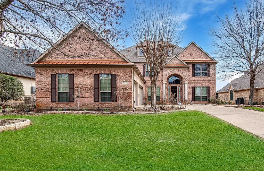 828 Thomas Crossing Drive Fort Worth TX 76028