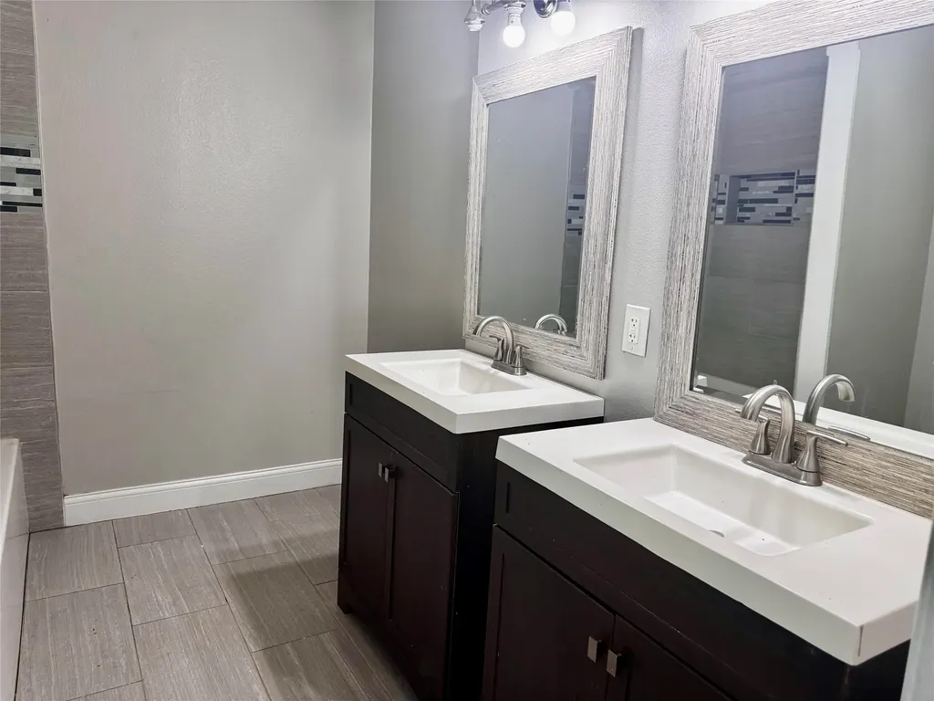 4657 Selkirk Drive Fort Worth TX 76109