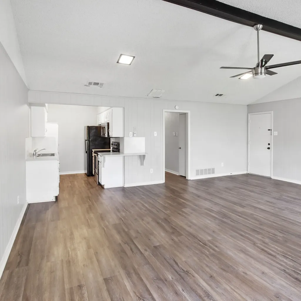 712 Via Miramonte Mesquite TX 75150