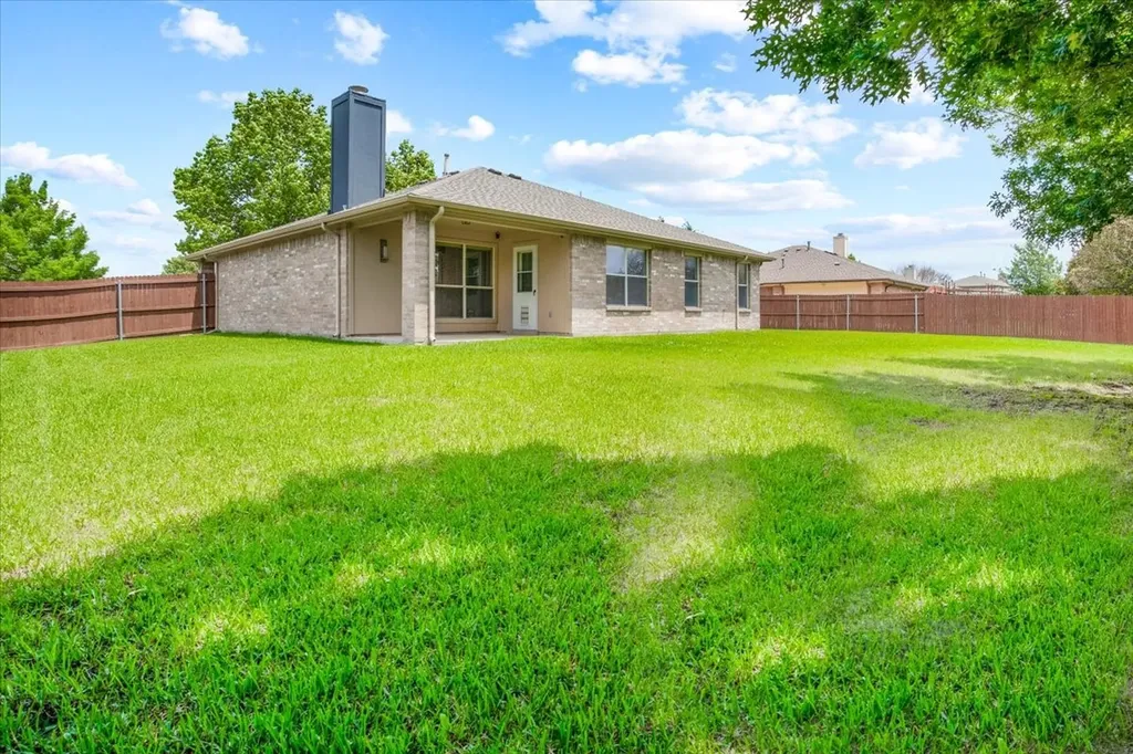 416 Ponderosa Trail Murphy TX 75094