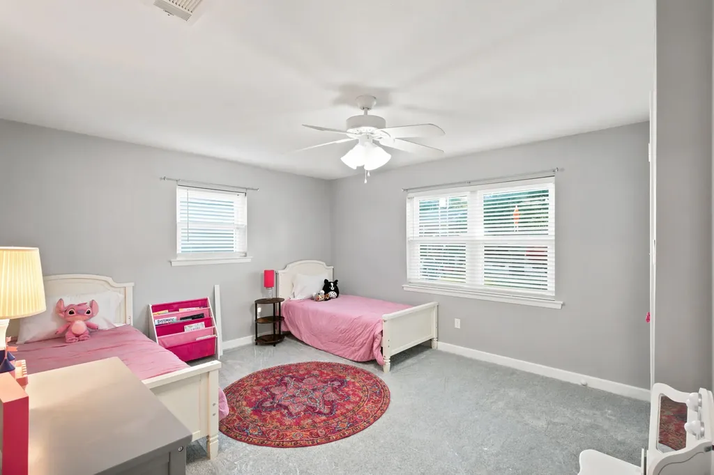 2116 Stonegate Drive N Bedford TX 76021