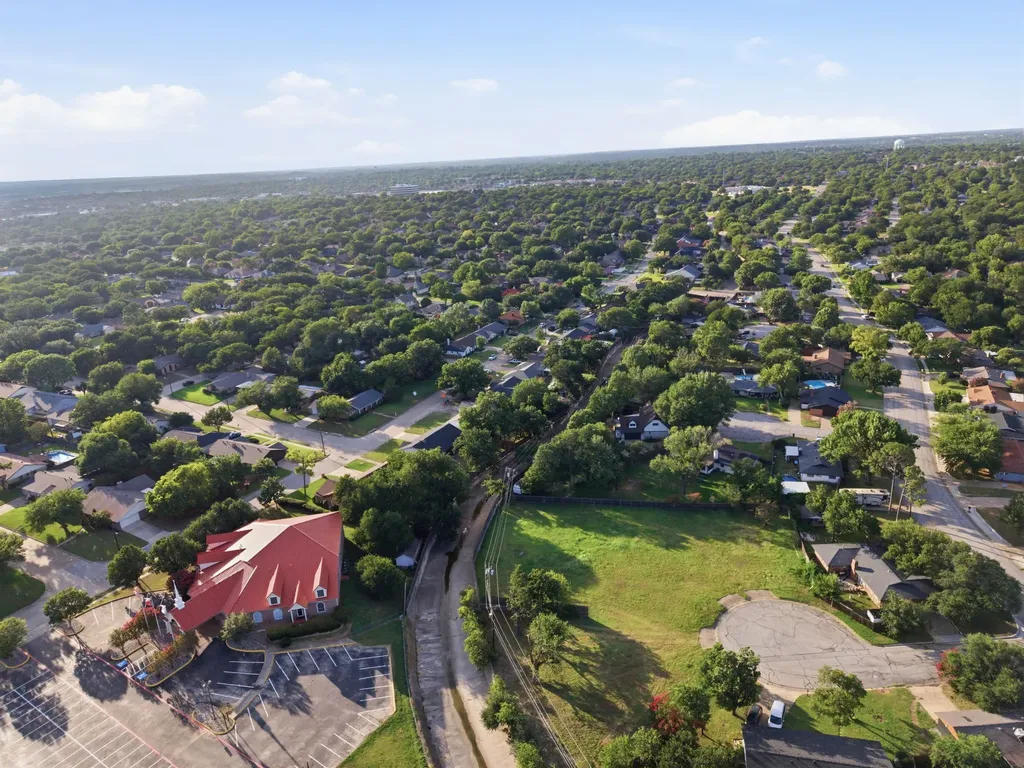 2116 Stonegate Drive N Bedford TX 76021