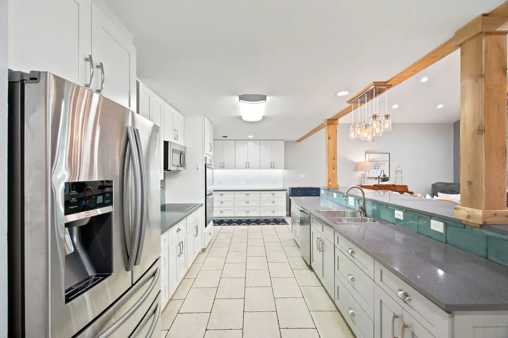 2116 Stonegate Drive N Bedford TX 76021