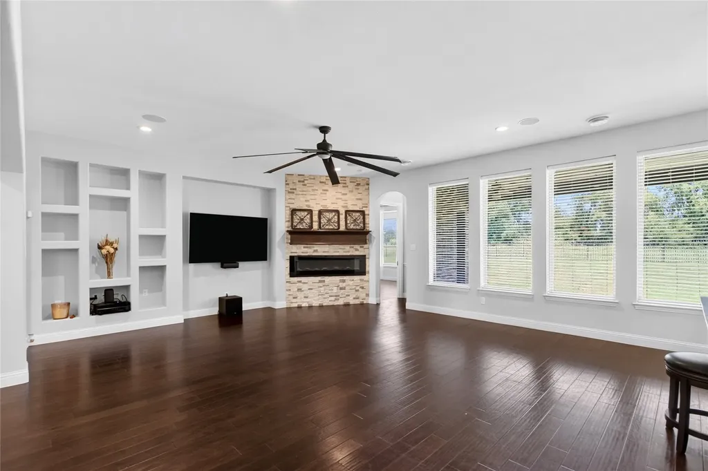 1618 Pebble Beach Lane Cedar Hill TX 75104