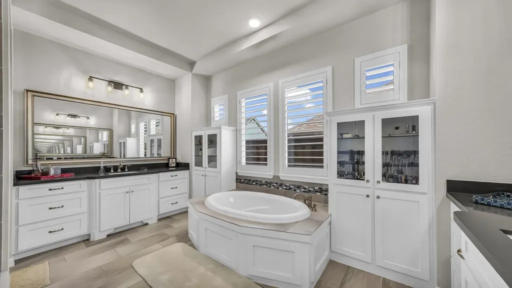 13908 Walsh Avenue Fort Worth TX 76008