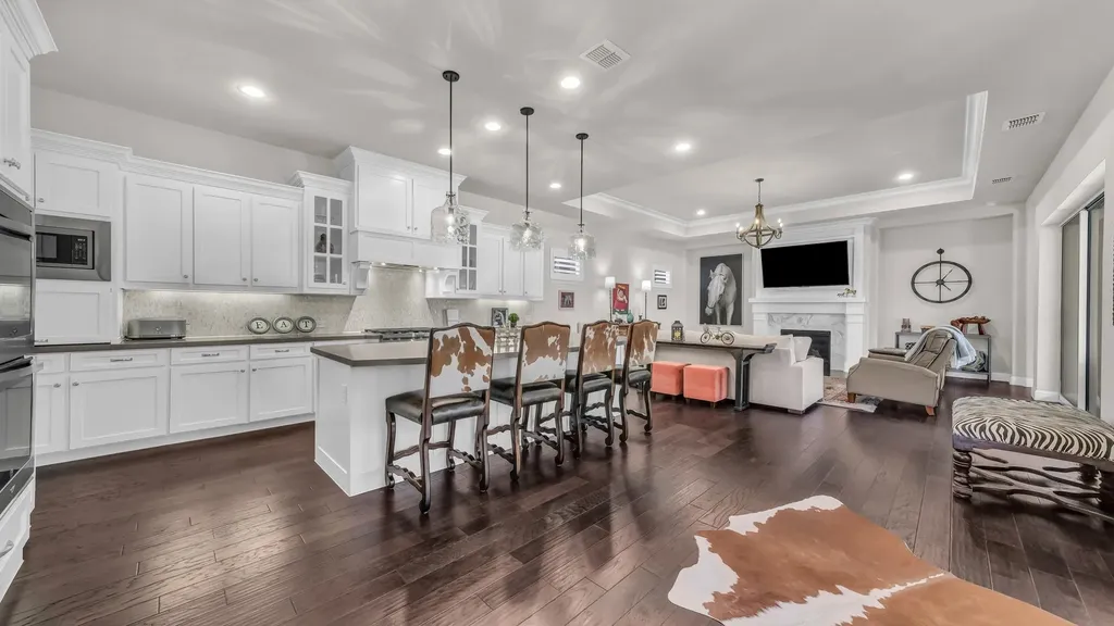 13908 Walsh Avenue Fort Worth TX 76008