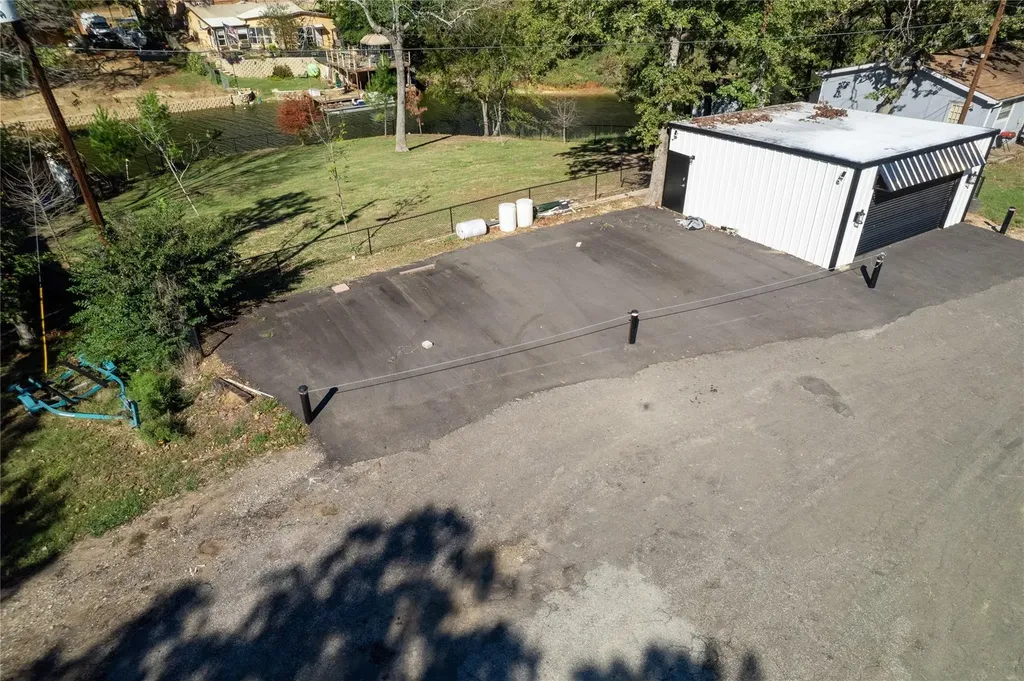 195 Lake Creek Drive Mabank TX 75156