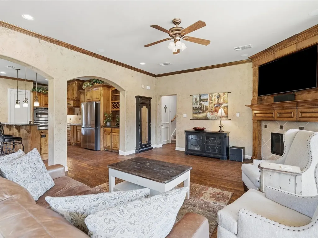 2201 Lady Cornwall Drive Lewisville TX 75056