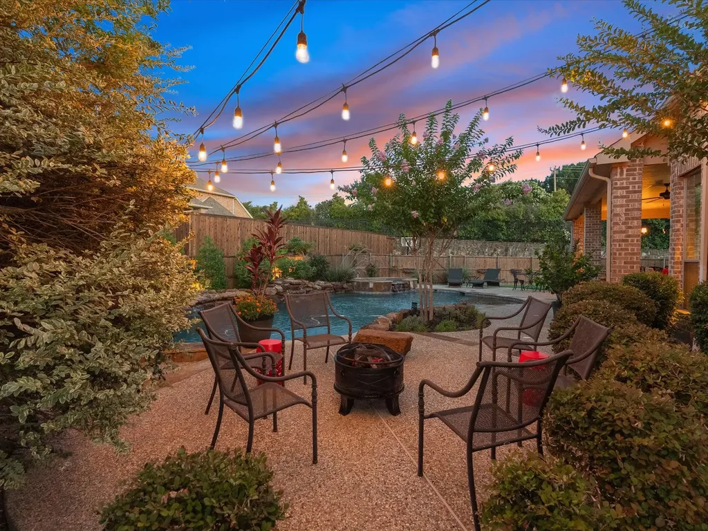 2201 Lady Cornwall Drive Lewisville TX 75056