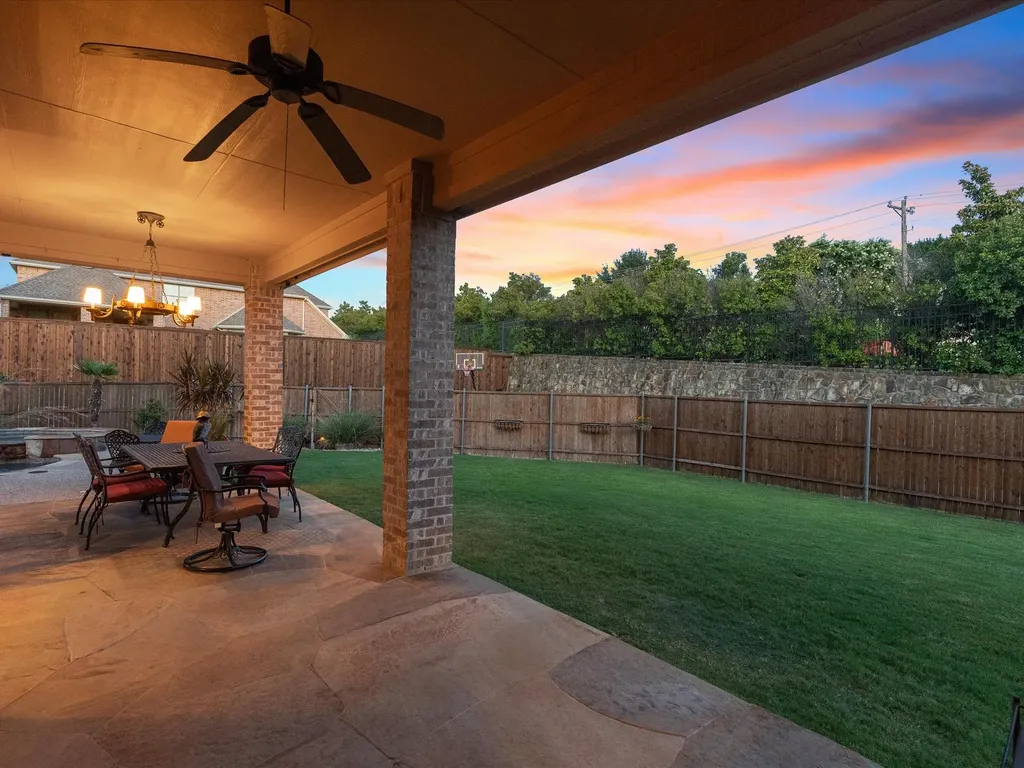 2201 Lady Cornwall Drive Lewisville TX 75056