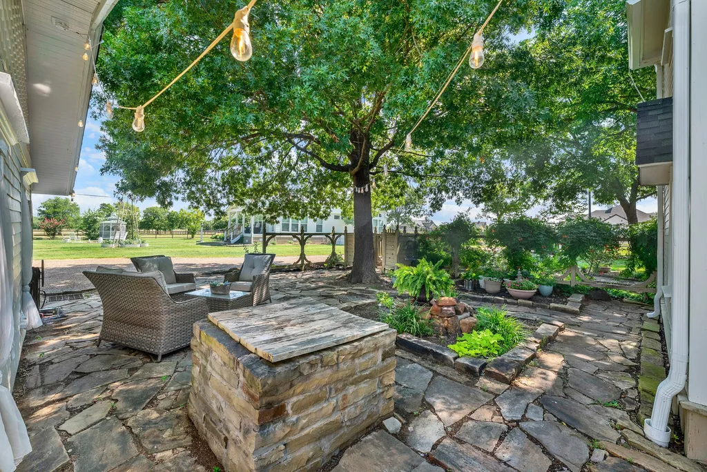 1425 Lone Star Road Celina TX 75009