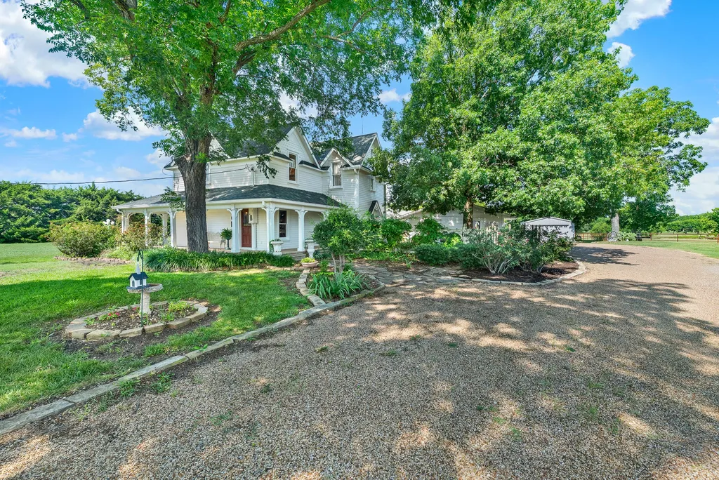 1425 Lone Star Road Celina TX 75009