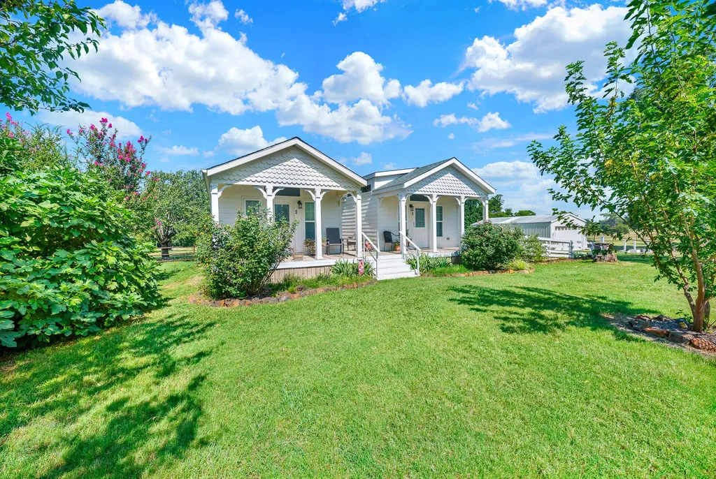 1425 Lone Star Road Celina TX 75009