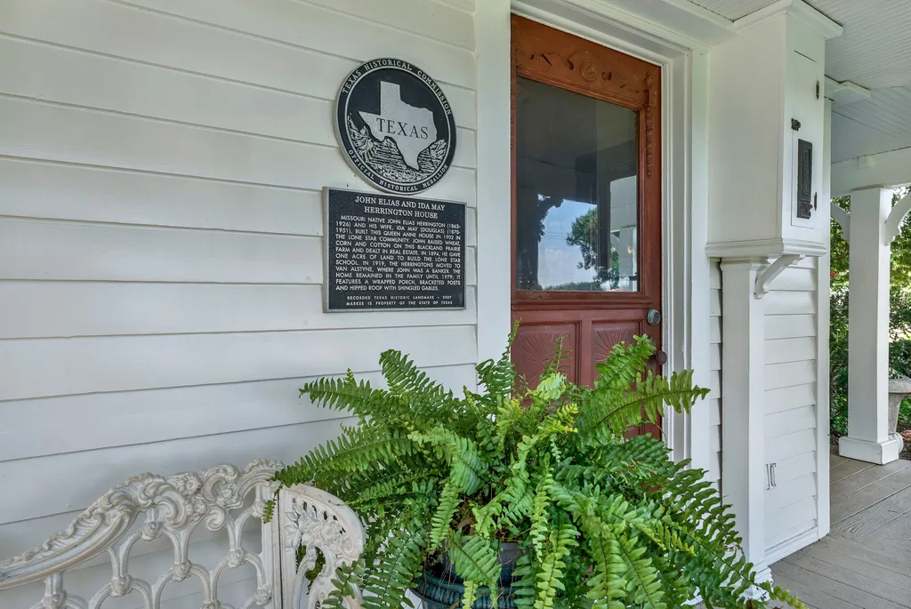 1425 Lone Star Road Celina TX 75009