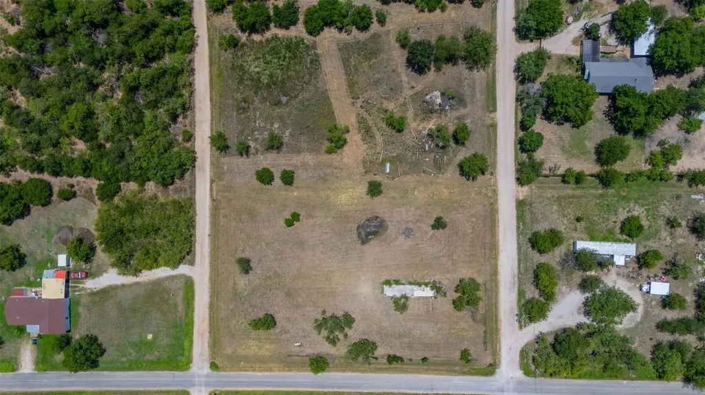 407 W 14th Street Cisco TX 76437