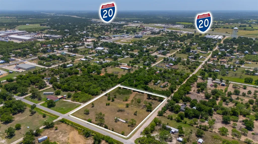 407 W 14th Street Cisco TX 76437