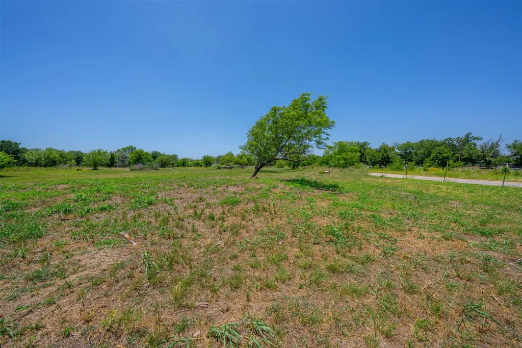 407 W 14th Street Cisco TX 76437