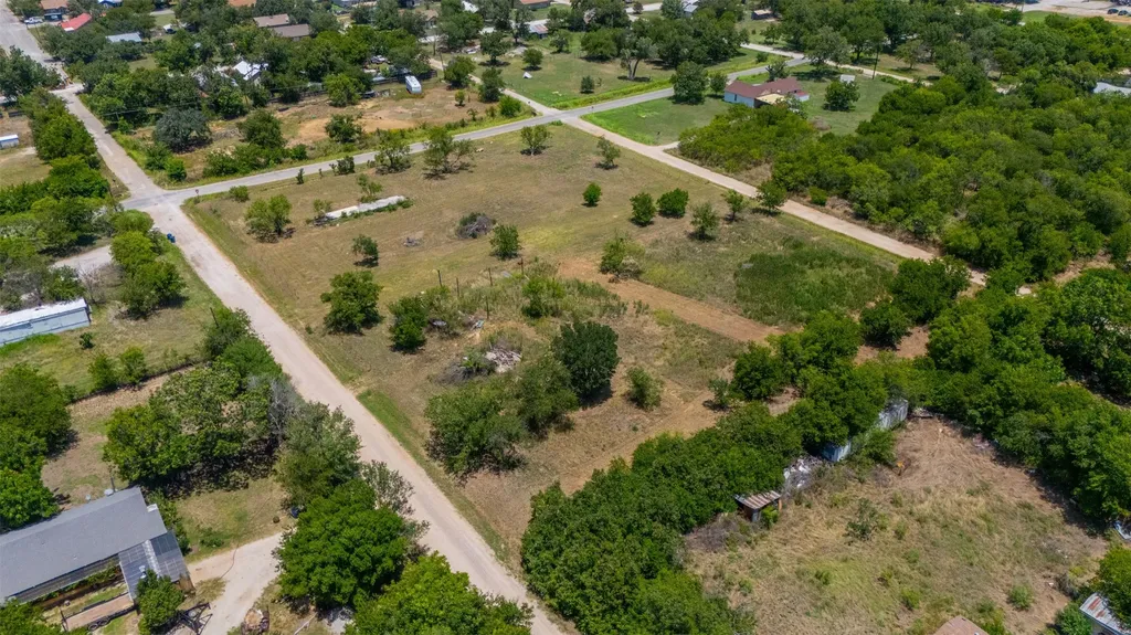 407 W 14th Street Cisco TX 76437