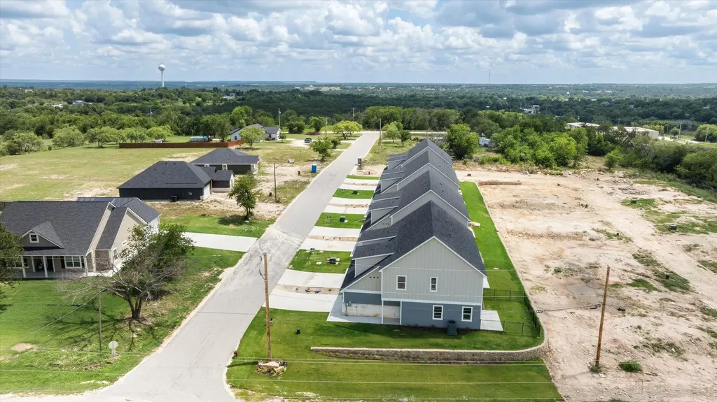 710 N Sycamore Street Hico TX 76457
