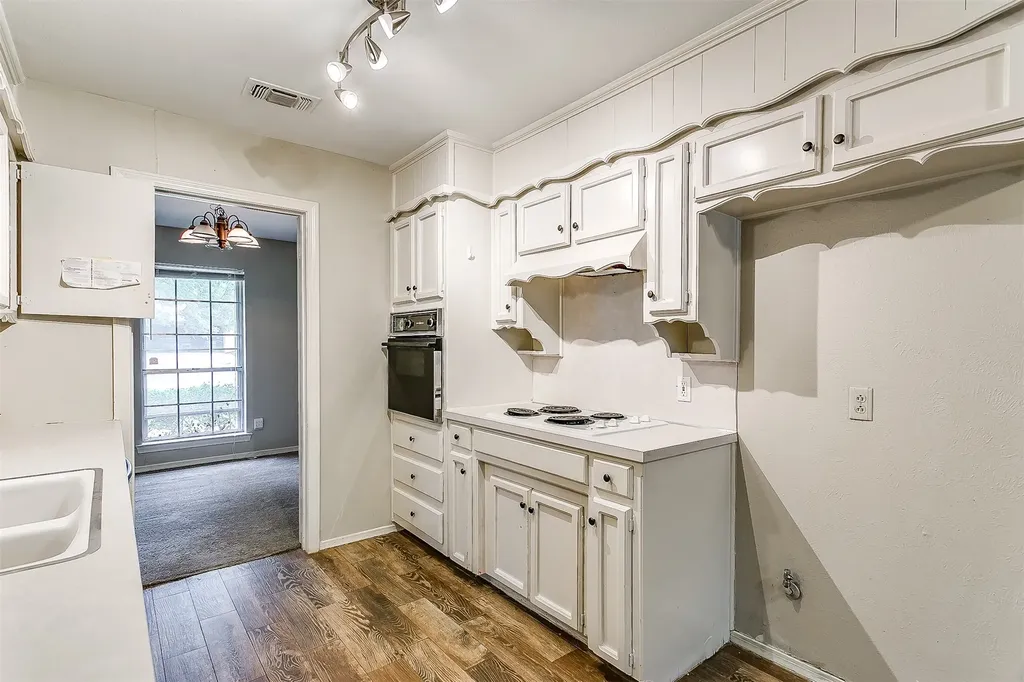 4804 Whistler Drive Fort Worth TX 76133
