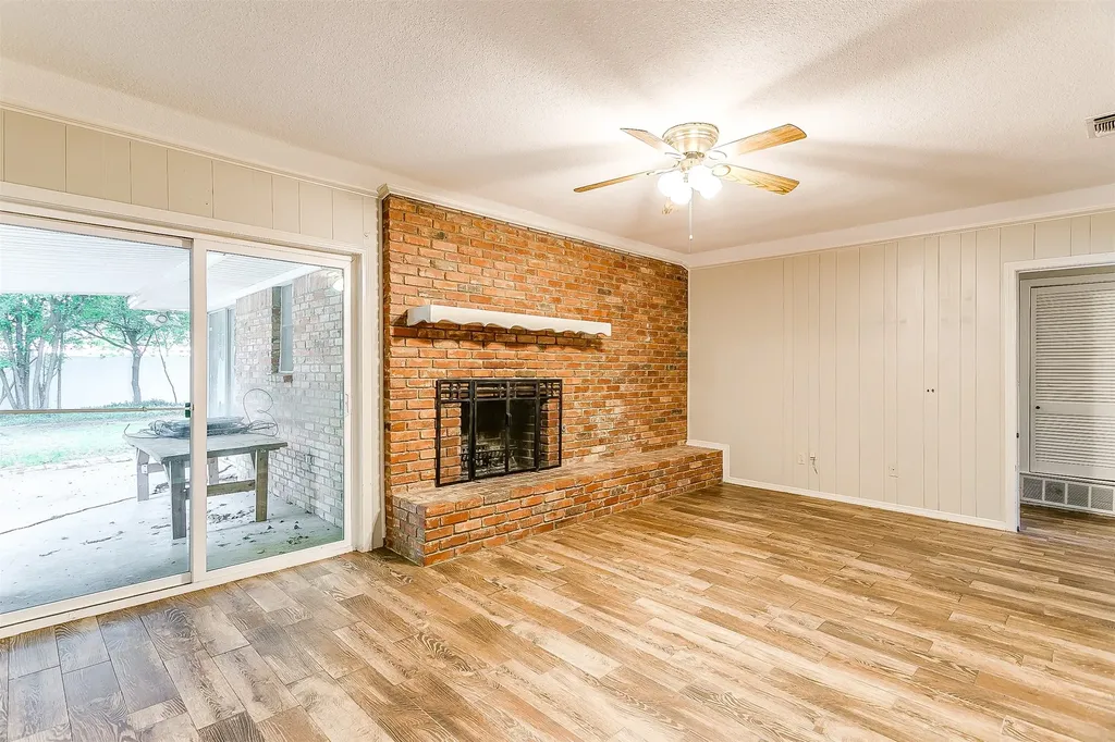 4804 Whistler Drive Fort Worth TX 76133
