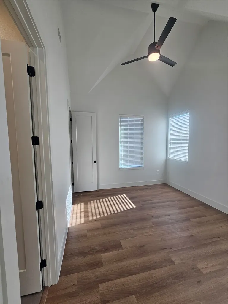 2139 Mail Avenue Dallas TX 75235