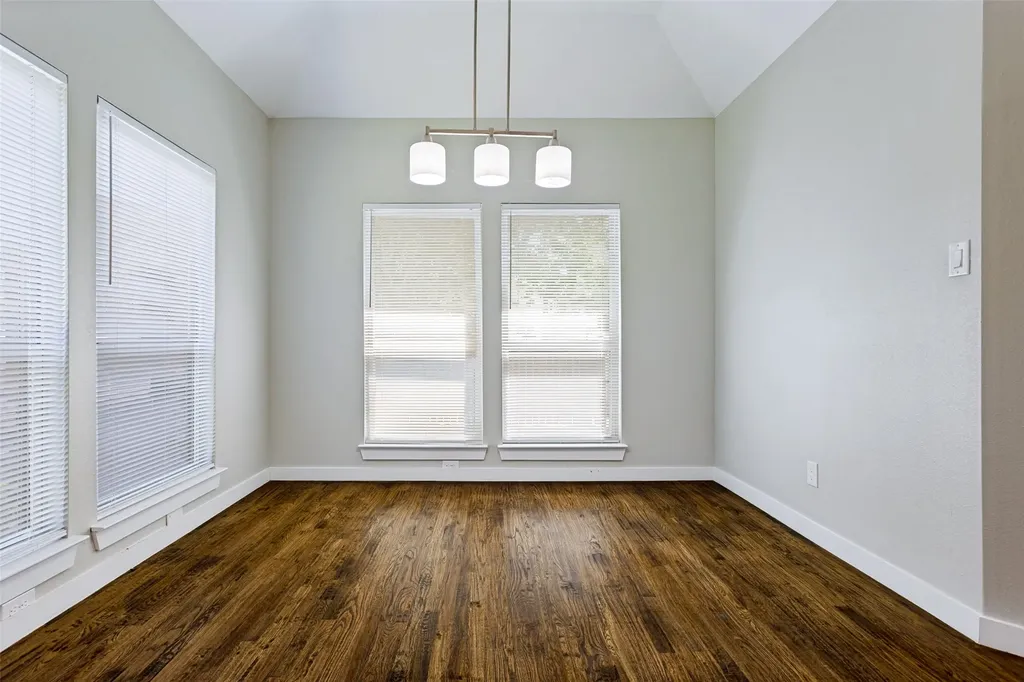 4909 Collingwood Drive Garland TX 75043
