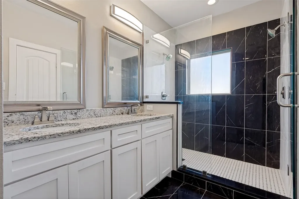 4909 Collingwood Drive Garland TX 75043
