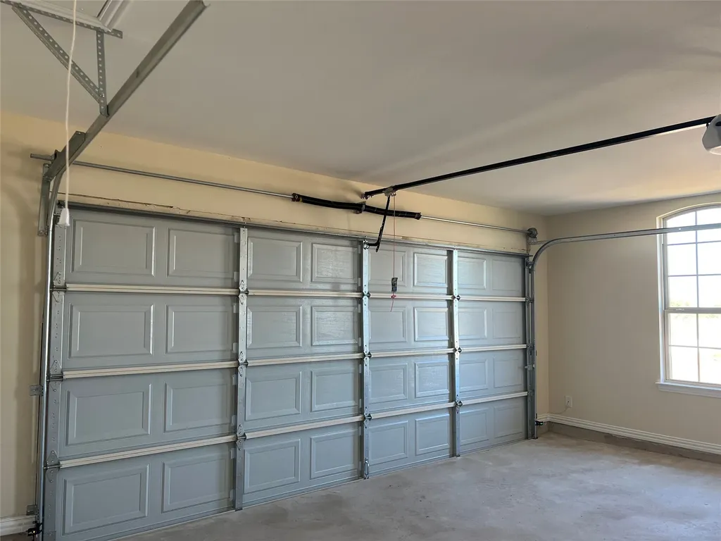 8008 County Road 1058 Rice TX 75155