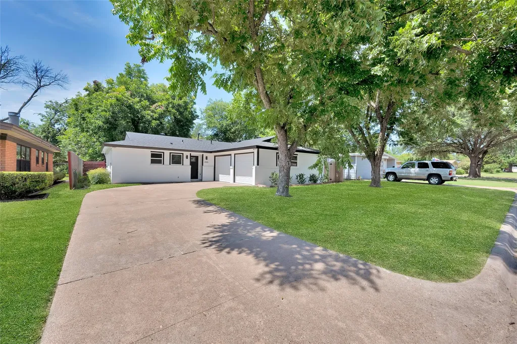 2805 Cordone Street Fort Worth TX 76133