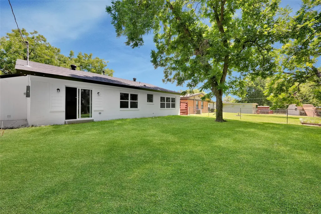 2805 Cordone Street Fort Worth TX 76133