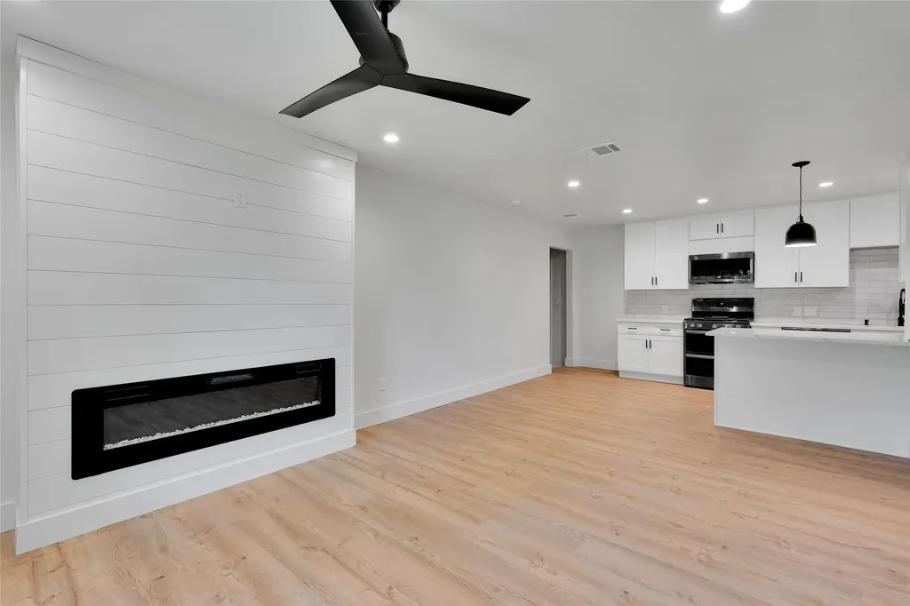 2805 Cordone Street Fort Worth TX 76133
