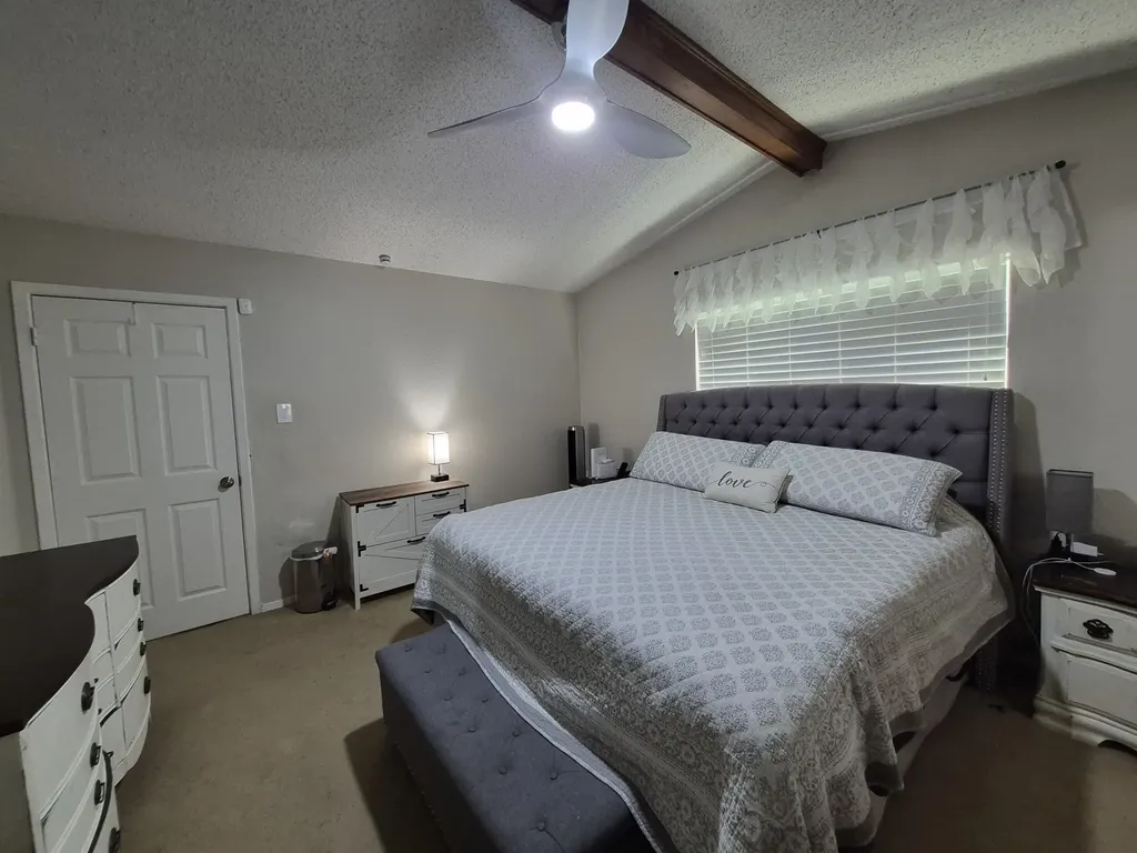 405 W Lindenwood Lane Hewitt TX 76643