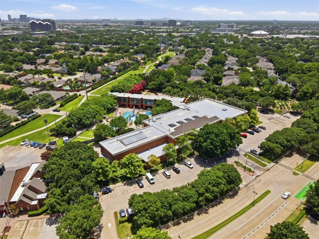 14584 Blueberry Court Addison TX 75001