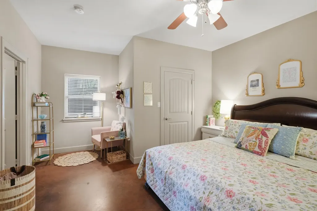 6710 Westover Drive Granbury TX 76049