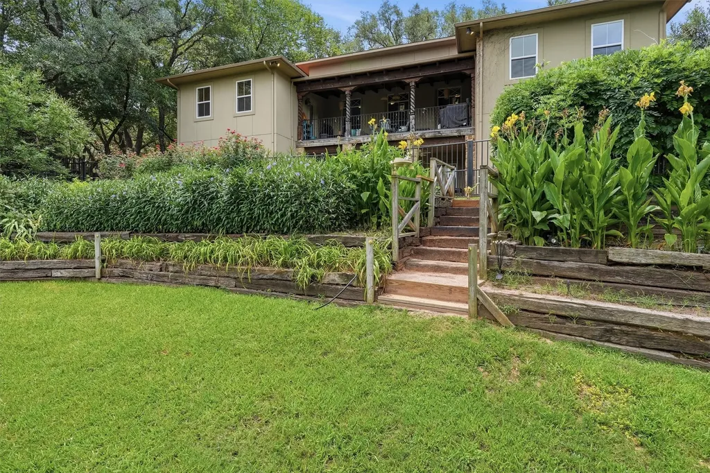 6710 Westover Drive Granbury TX 76049