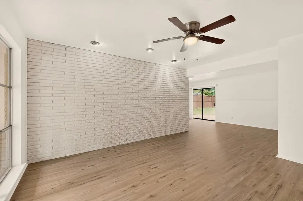 802 Wisteria Way Richardson TX 75080