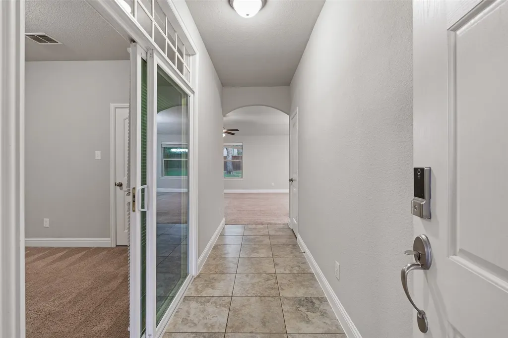 3733 Cecelia Lane Forest Hill TX 76140