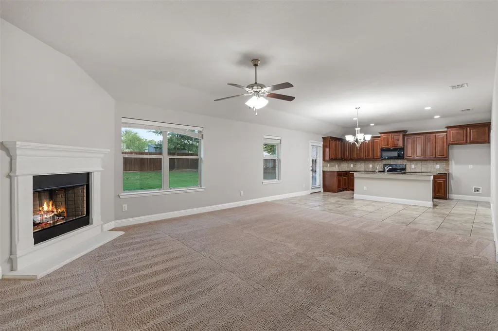 3733 Cecelia Lane Forest Hill TX 76140