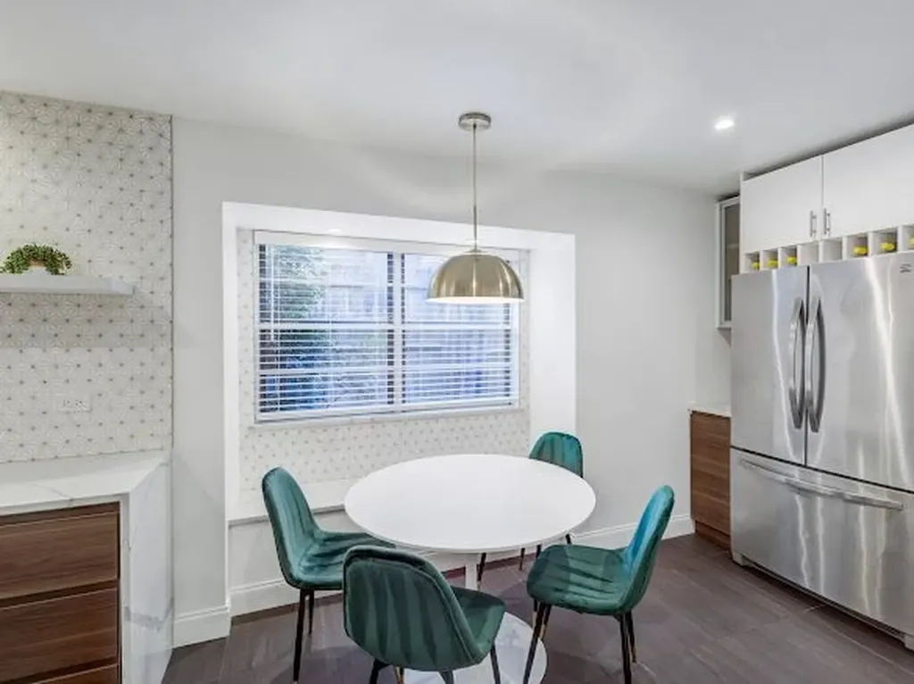 9667 Timberleaf Drive Dallas TX 75243