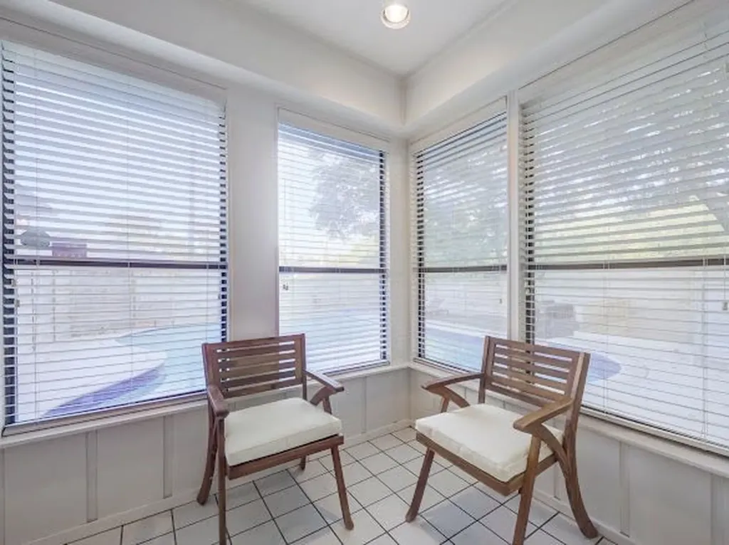 9667 Timberleaf Drive Dallas TX 75243
