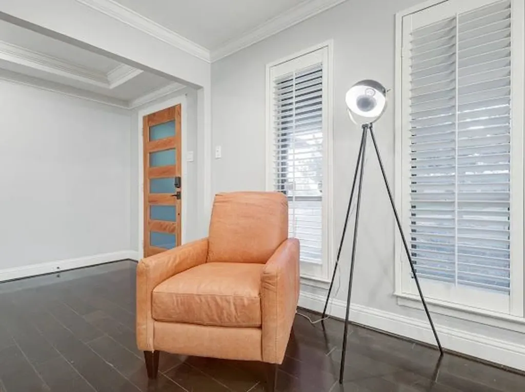 9667 Timberleaf Drive Dallas TX 75243