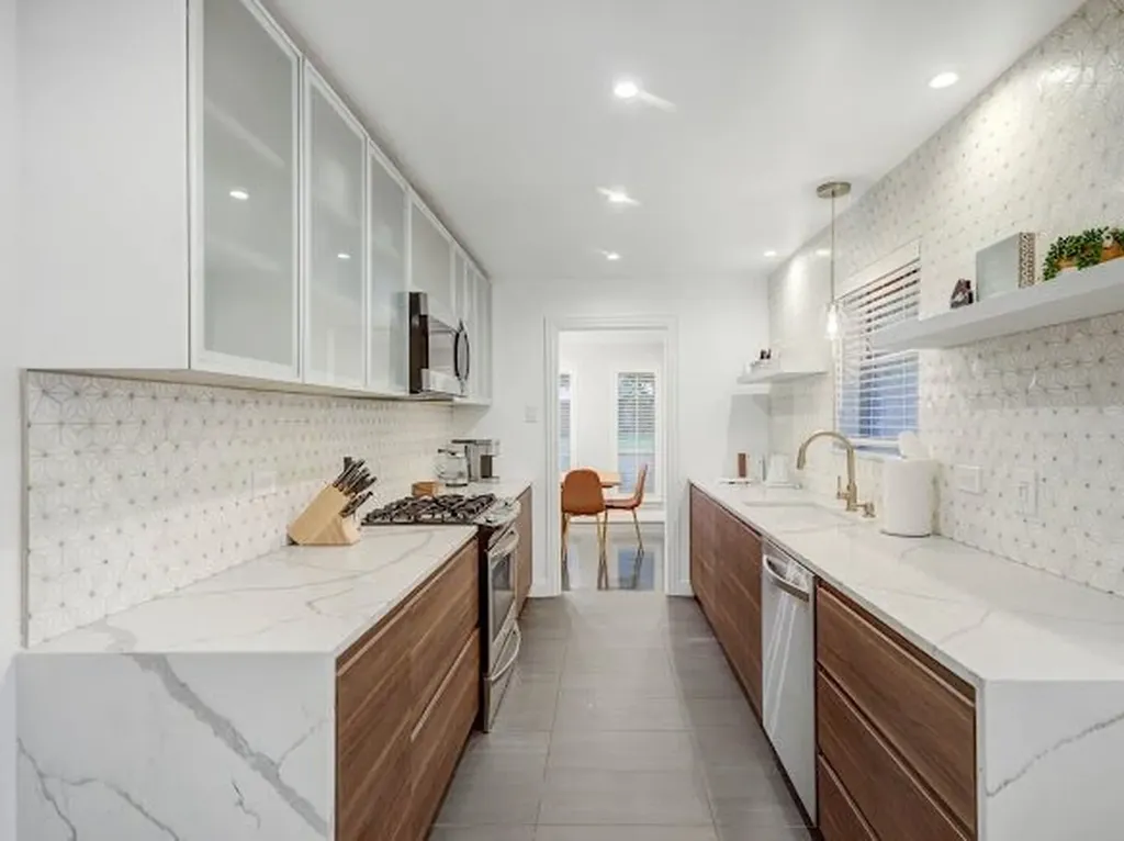 9667 Timberleaf Drive Dallas TX 75243