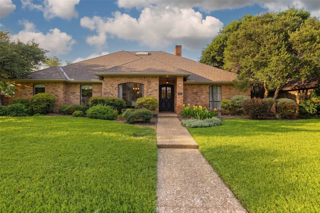 6501 Copper Creek Drive Dallas TX 75248