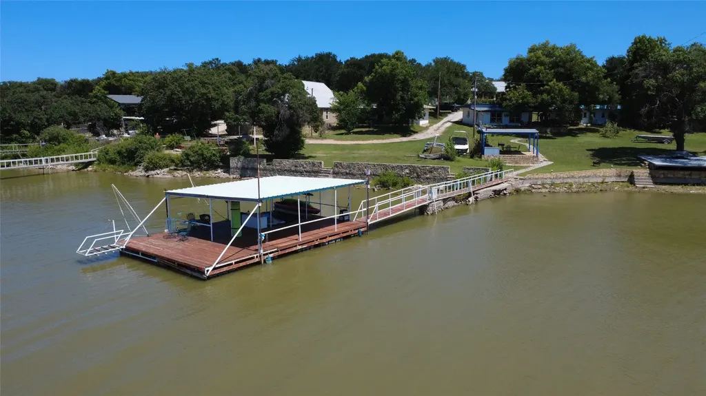 103 Lake Bridge Lane Brownwood TX 76801