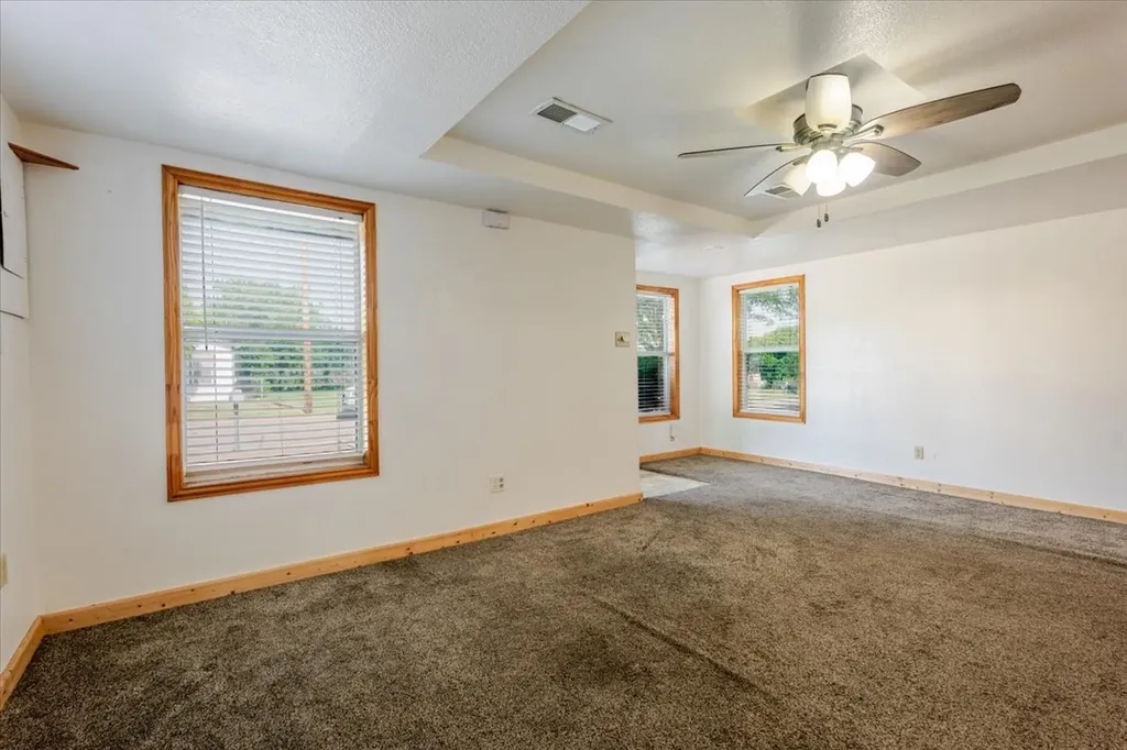 308 Hallvale Drive White Settlement TX 76108