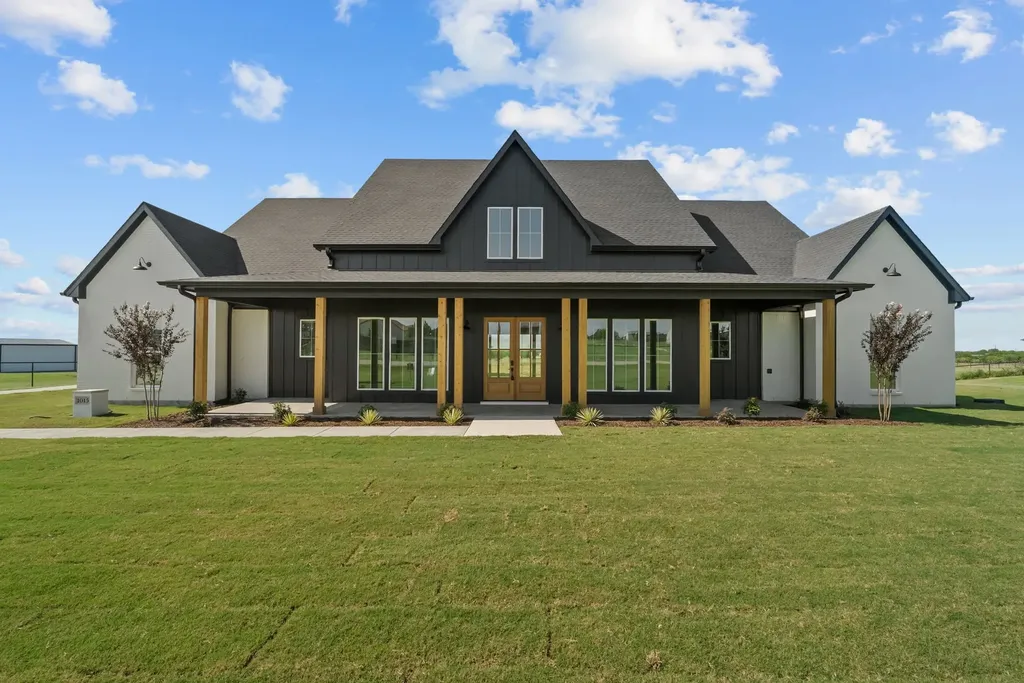 1015 Pilgrim Trail Weatherford TX 76088